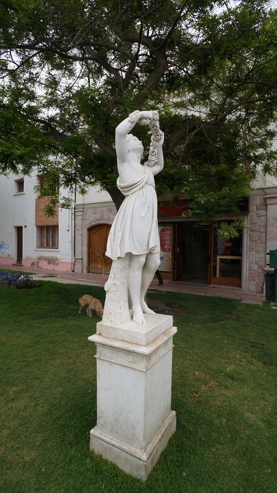 7